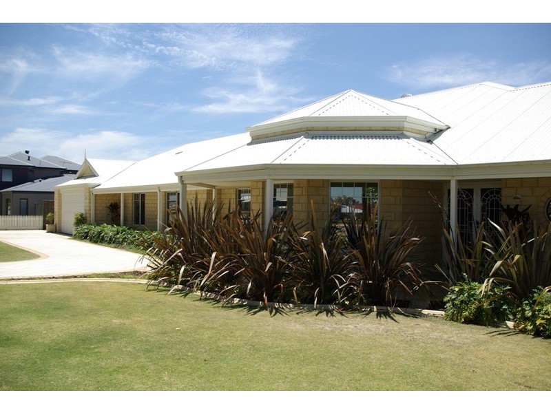 6 Kinship Way, Atwell WA 6164