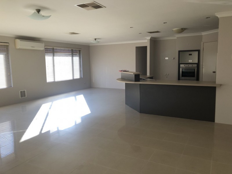 5 Rath Close, Byford WA 6122