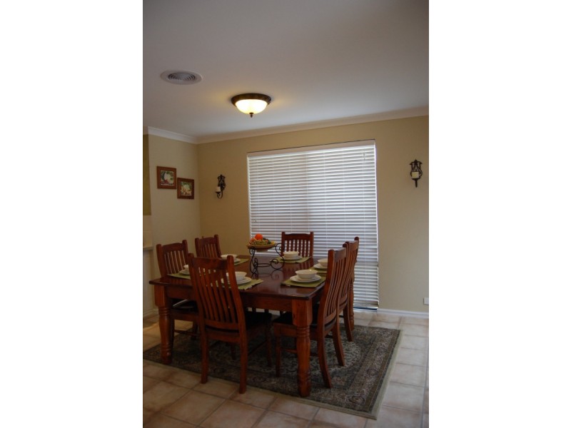 6 Cathedral Link, Aubin Grove WA 6164