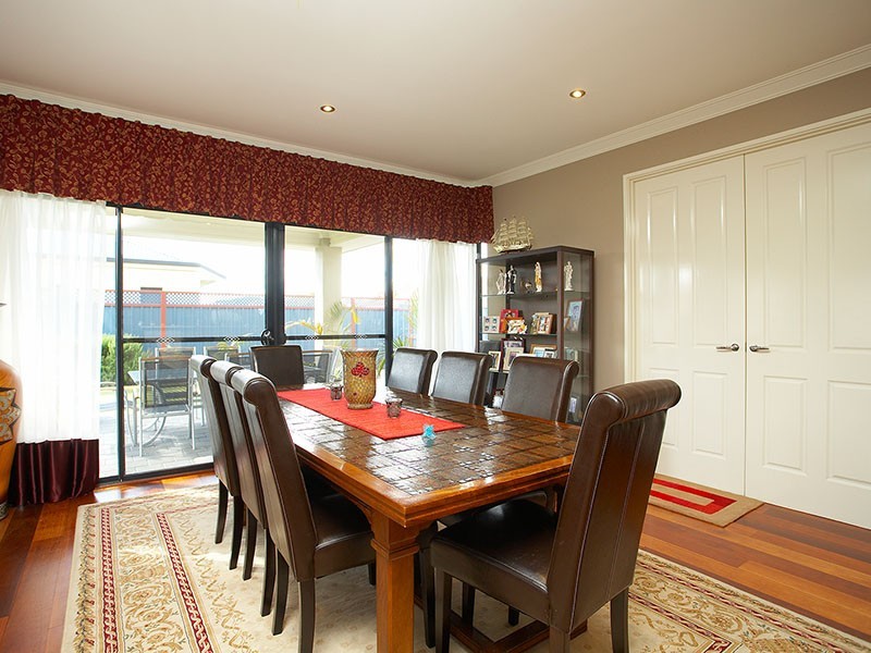 38 Lomandra Drive, Canning Vale WA 6155