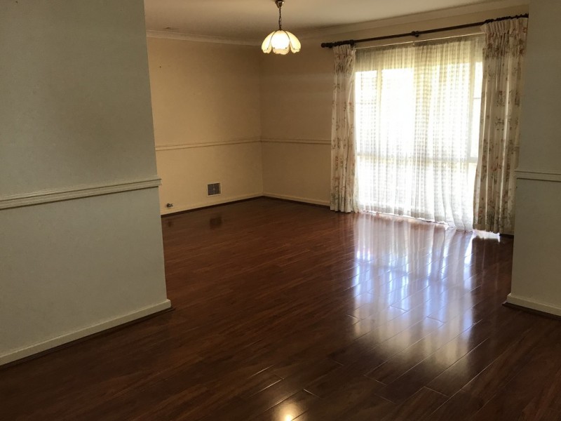 8 Ingvarson Way, Bibra Lake WA 6163