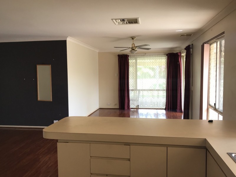 8 Ingvarson Way, Bibra Lake WA 6163