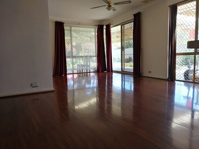 8 Ingvarson Way, Bibra Lake WA 6163