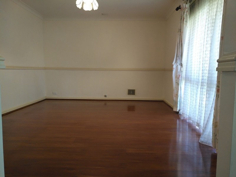 8 Ingvarson Way, Bibra Lake WA 6163