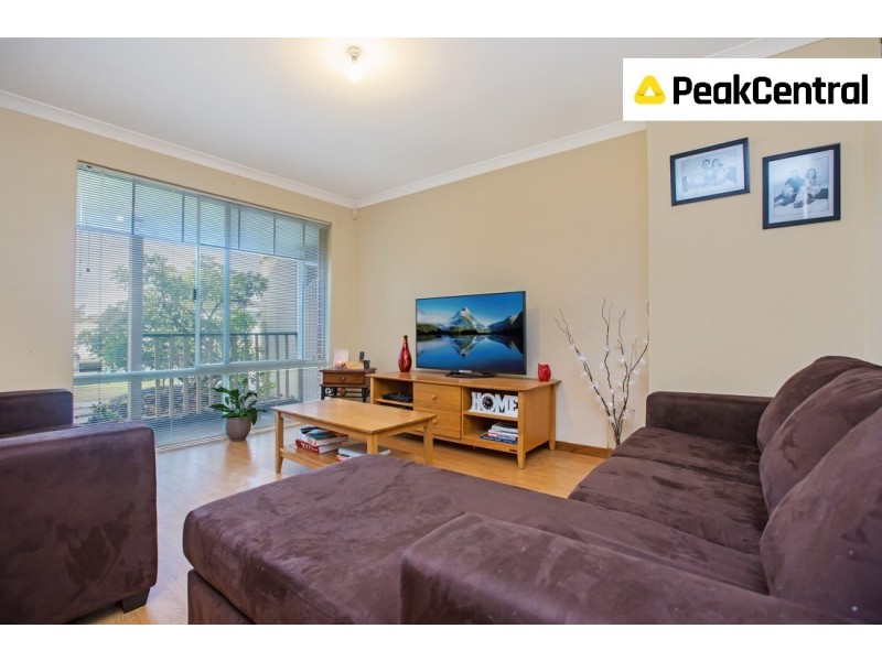 5 Folland Parade, Atwell WA 6164