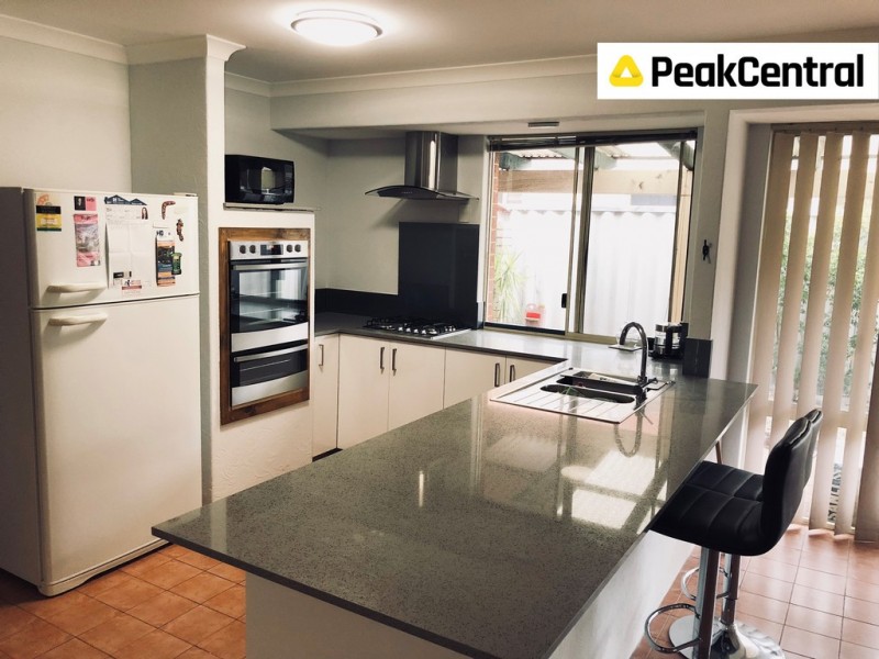 5 Folland Parade, Atwell WA 6164