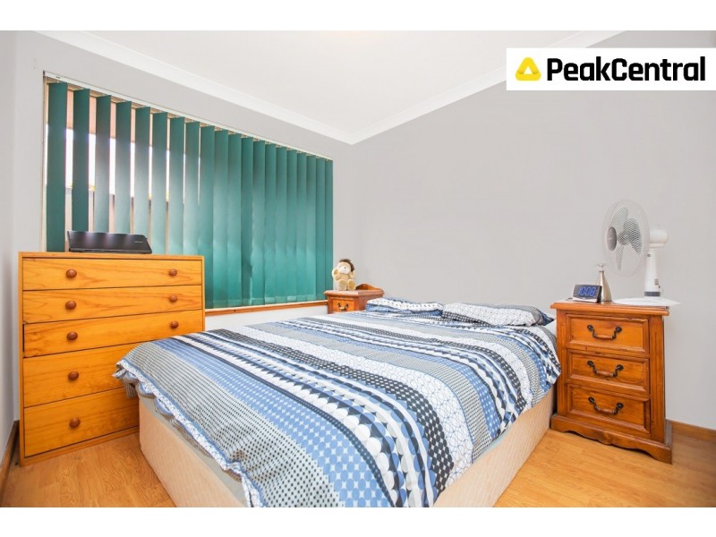 5 Folland Parade, Atwell WA 6164