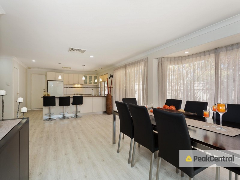 19 Ballard Mews, Success WA 6164