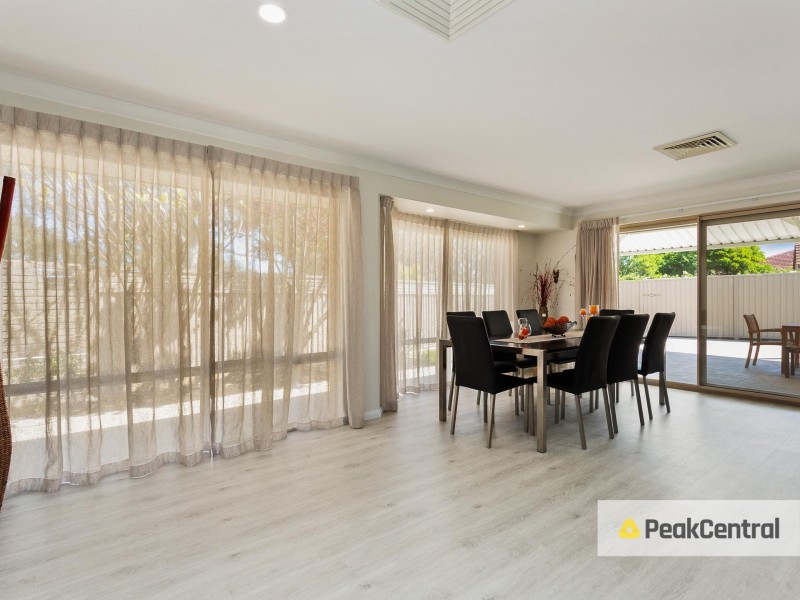 19 Ballard Mews, Success WA 6164