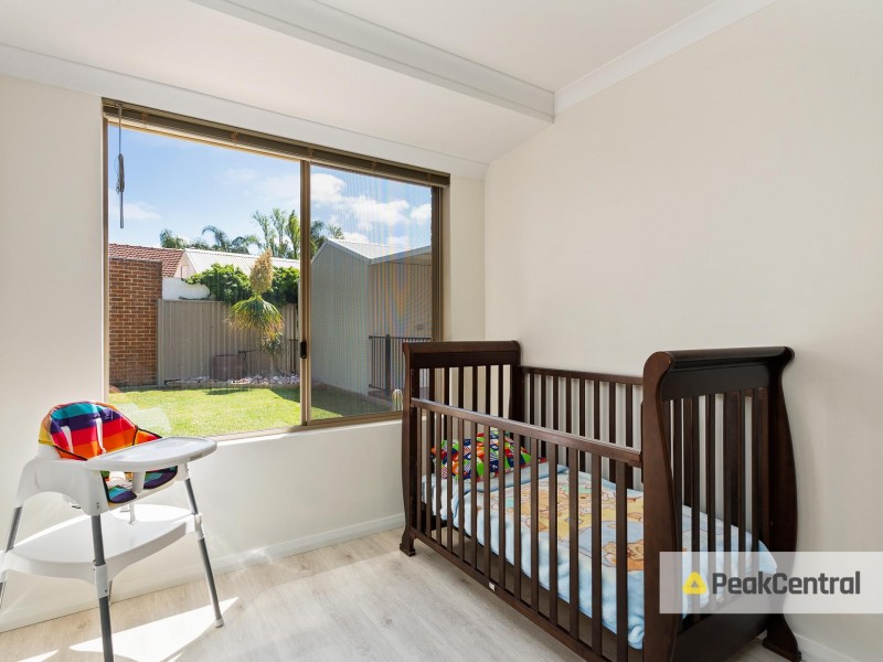 19 Ballard Mews, Success WA 6164