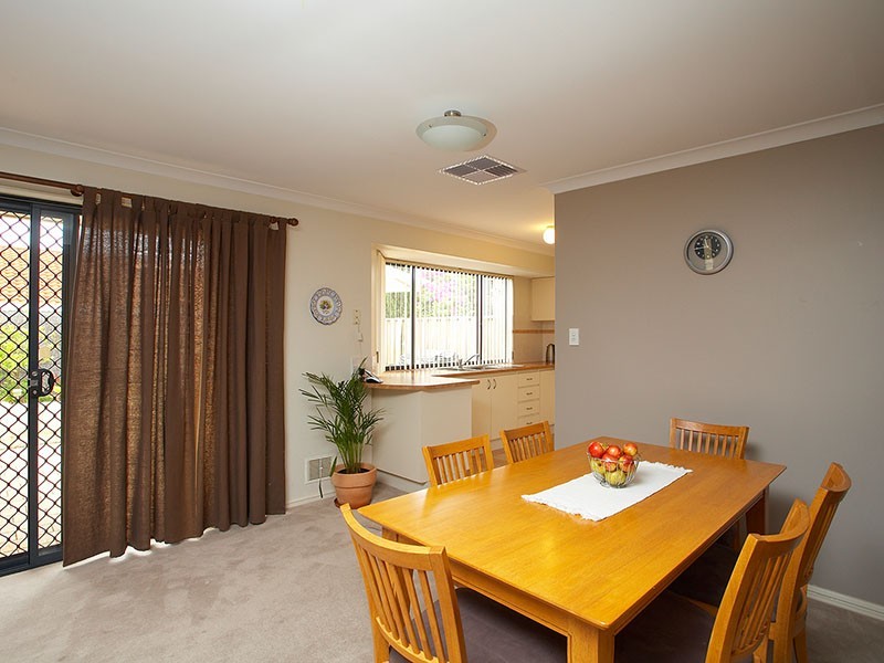 4/5  Cottrill Street, Myaree WA 6154