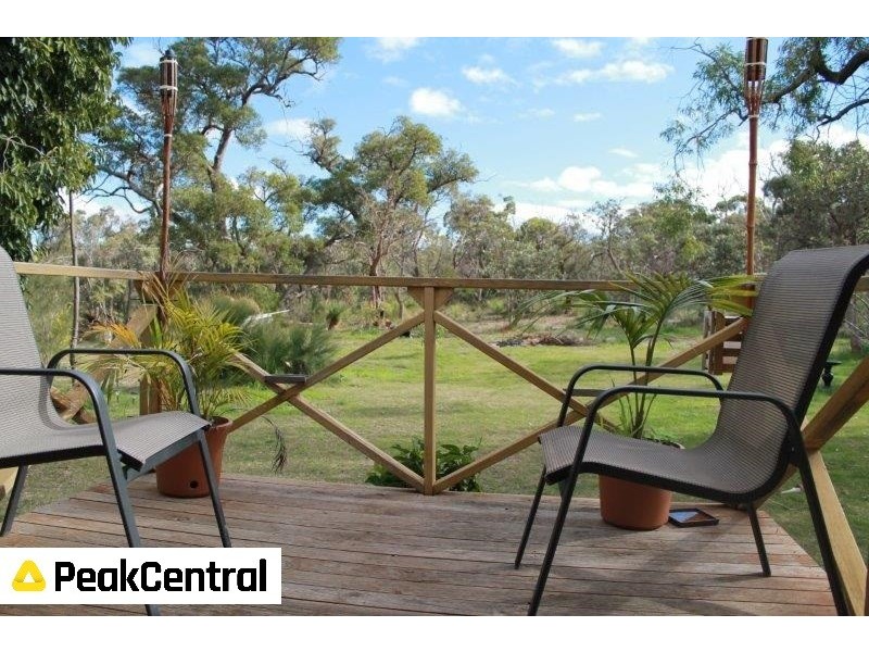 11 Sherwin Place, Wandi WA 6167