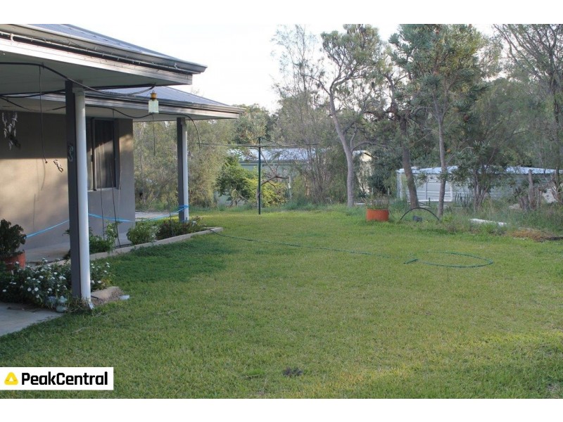 11 Sherwin Place, Wandi WA 6167