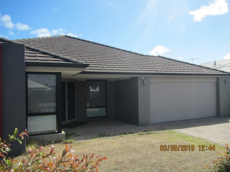 Aubin Grove WA 6164