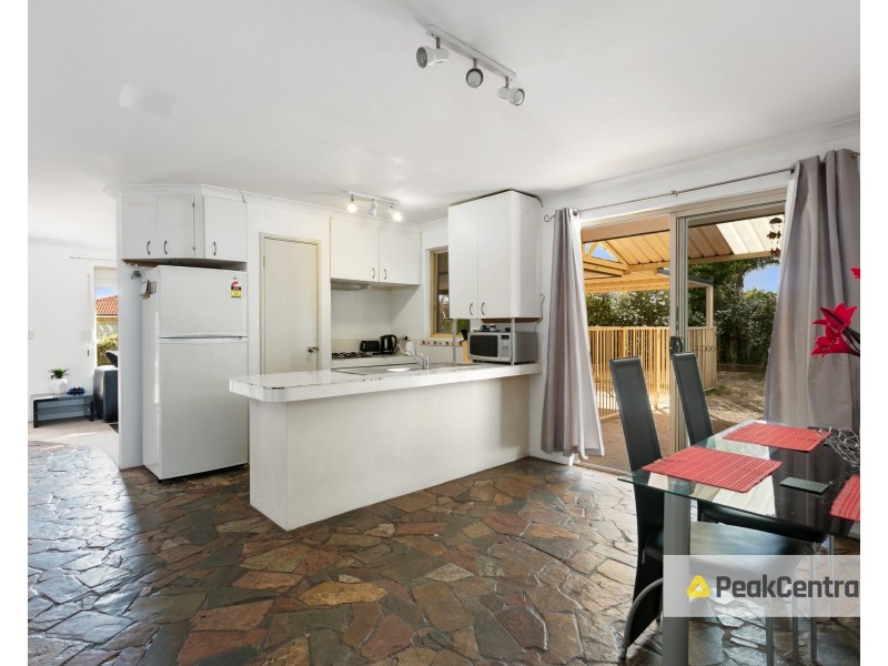 4 Tylee Cove, Atwell WA 6164