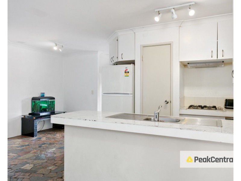 4 Tylee Cove, Atwell WA 6164