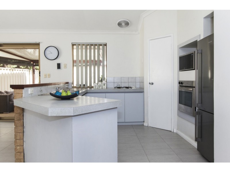 18A Tulipwood Place, South Lake WA 6164