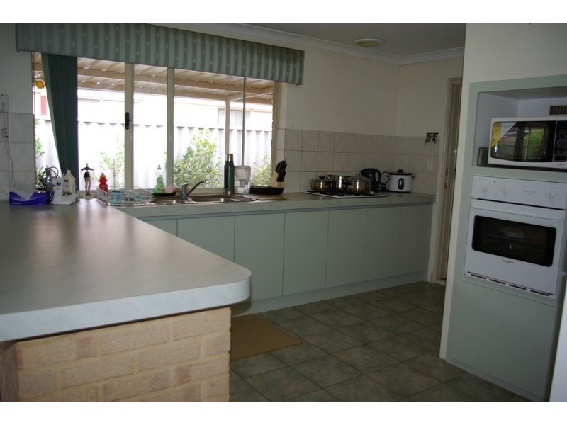 63 Delton Way, Atwell WA 6164