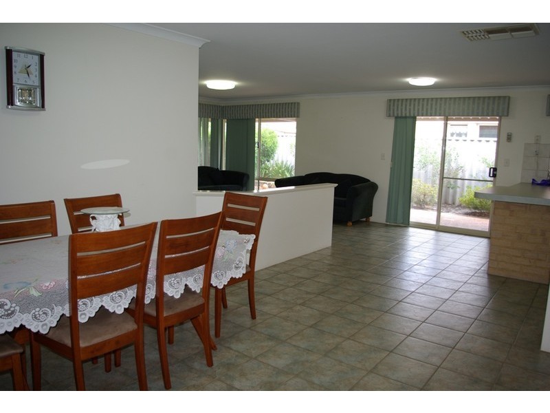 63 Delton Way, Atwell WA 6164
