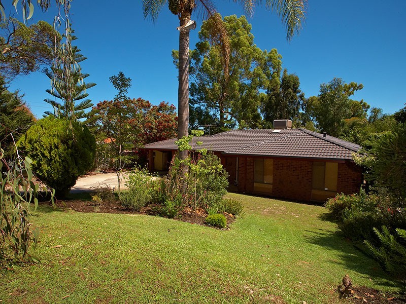 6 Stafford Court, Leeming WA 6149