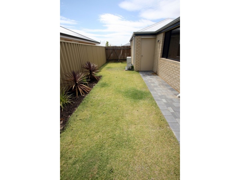 20 Vetiver Link, Atwell WA 6164