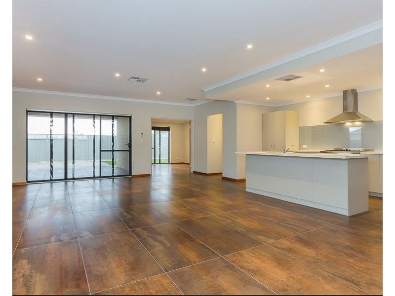 118 Beauchamp Loop, Wellard WA 6170