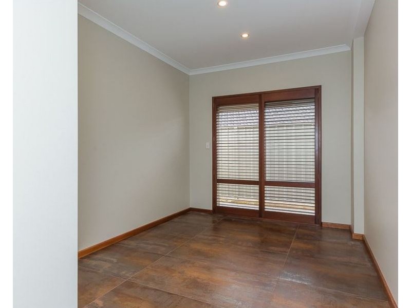 118 Beauchamp Loop, Wellard WA 6170