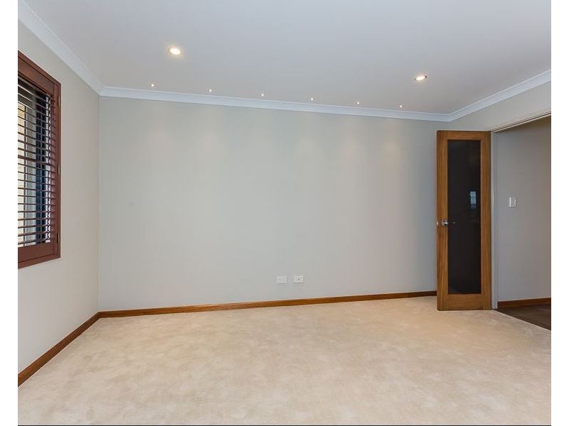 118 Beauchamp Loop, Wellard WA 6170