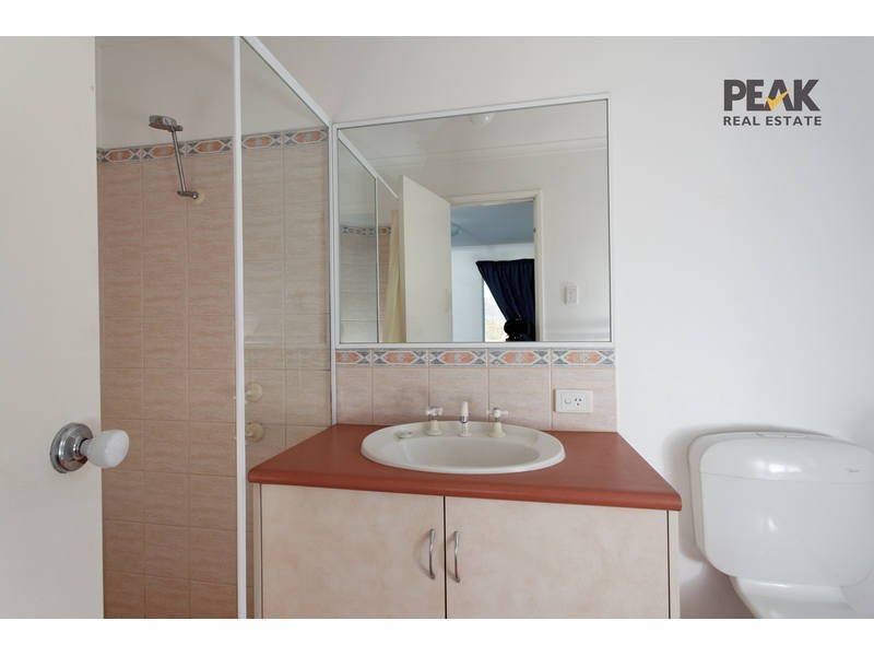 6 Dunnage Court, Atwell WA 6164