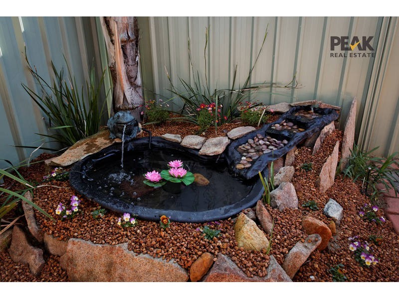 6 Dunnage Court, Atwell WA 6164