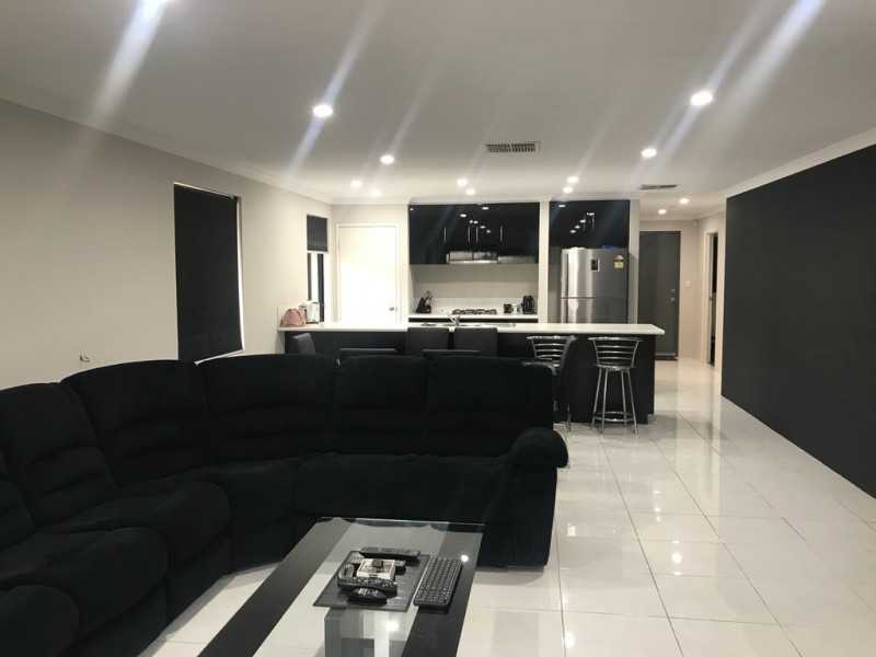 44 Figbird Way, Southern River WA 6110