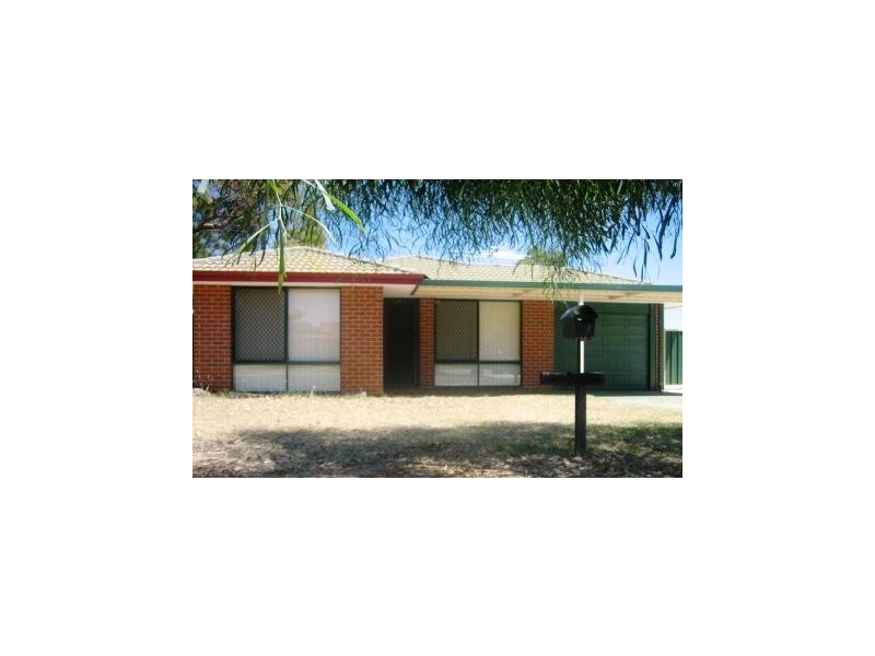 16 Underdale Place, Coodanup WA 6210