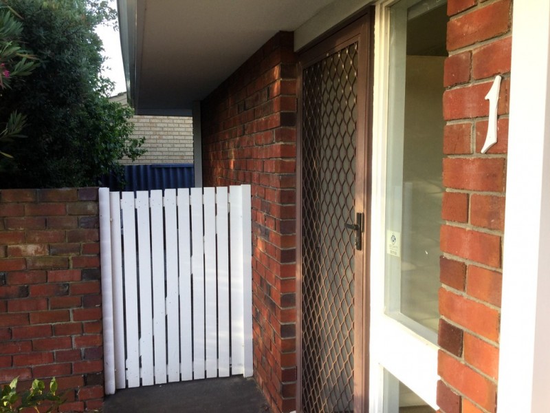 1/72 Waddell Road, Bicton WA 6157