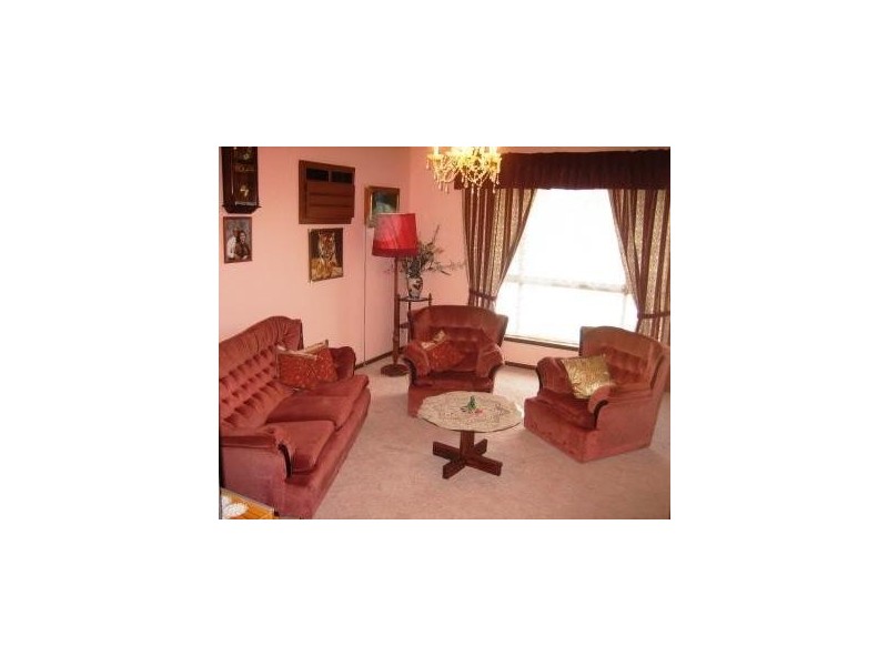 16 Coolabah Way, Forrestfield WA 6058