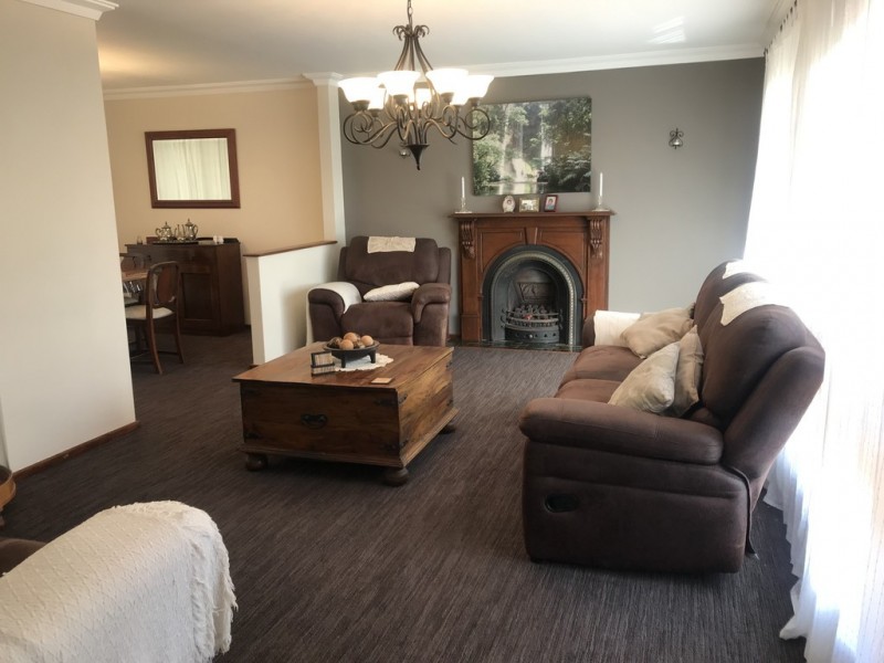 11 Stafford Court, Leeming WA 6149