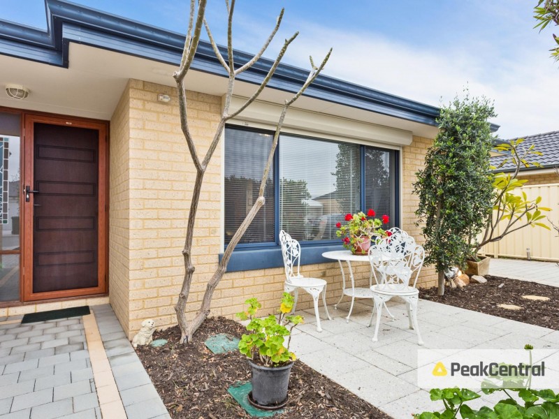 5 Correa Pass, Success WA 6164