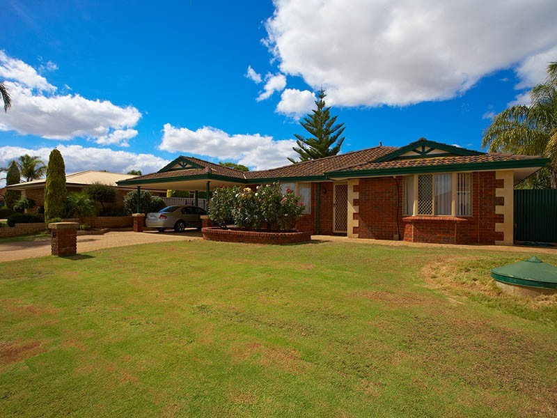 20 Tea Tree Way, Thornlie WA 6108