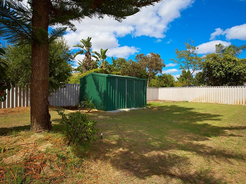 20 Tea Tree Way, Thornlie WA 6108