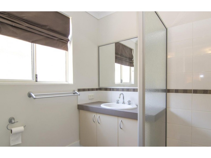 3 Makjanich Place, Success WA 6164