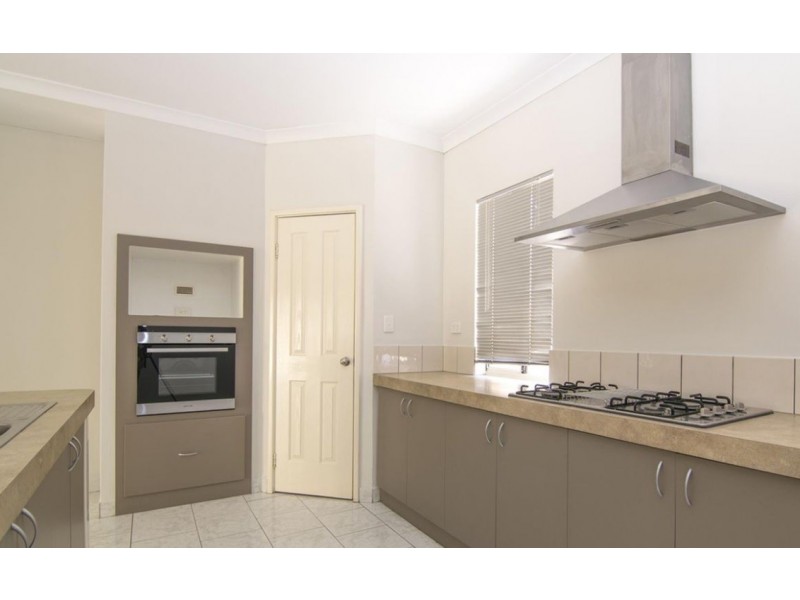 3 Makjanich Place, Success WA 6164