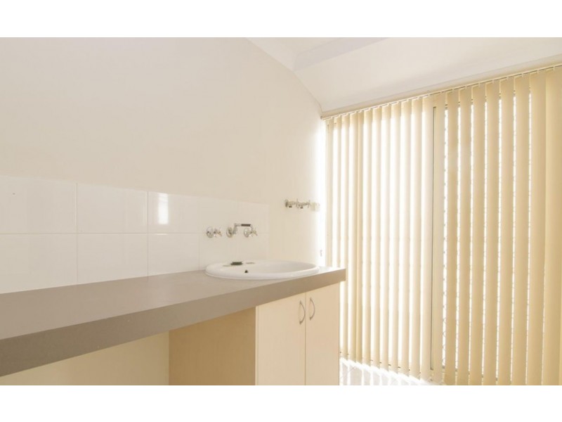 3 Makjanich Place, Success WA 6164