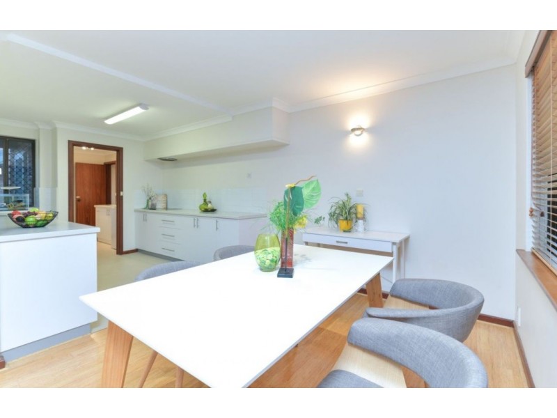 12 Larmer Place, Bull Creek WA 6149