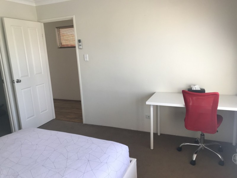 6/61 Whaleback Avenue, Parkwood WA 6147