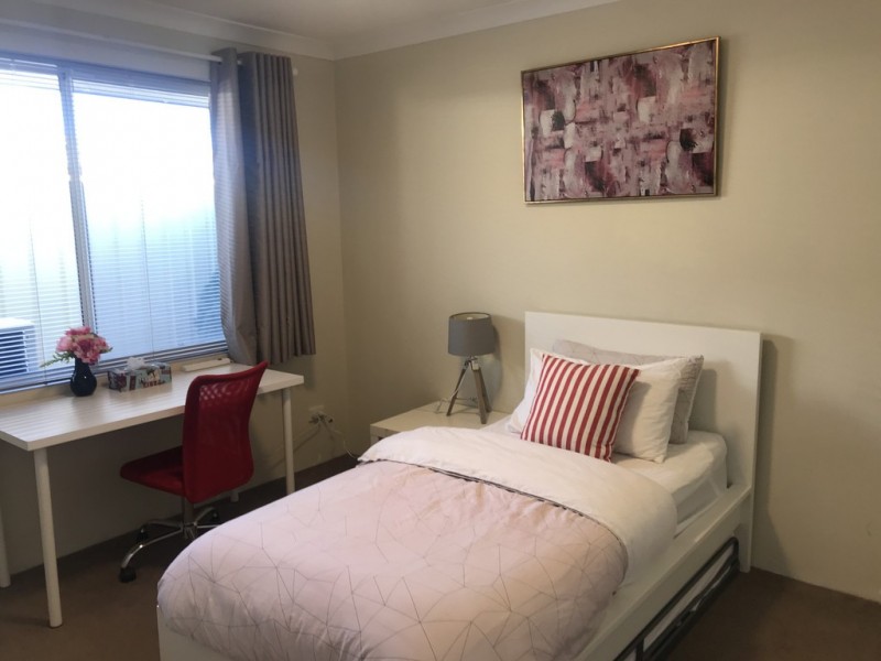 6/61 Whaleback Avenue, Parkwood WA 6147