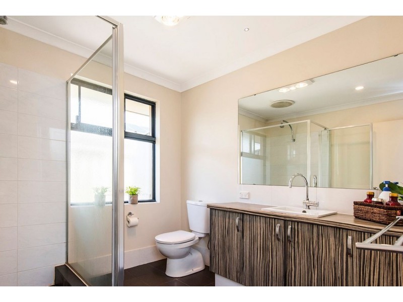 120 Holmes Street, Southern River WA 6110