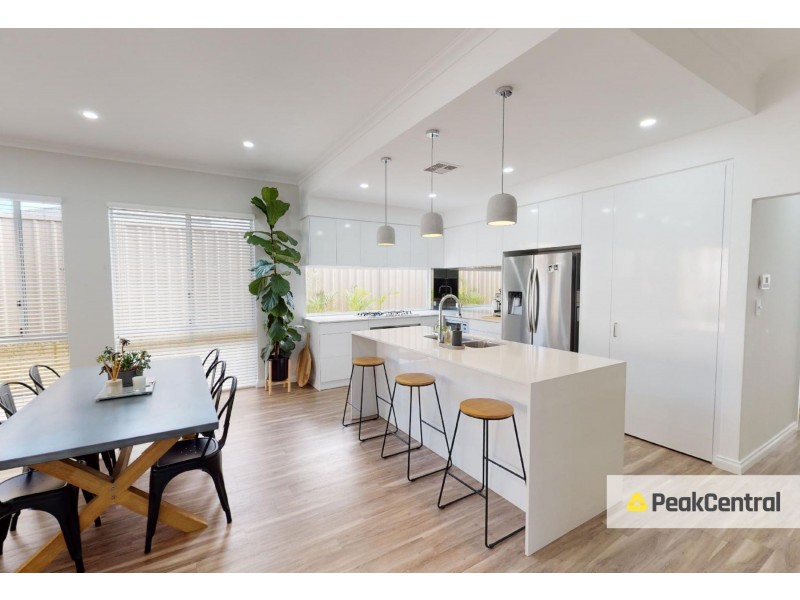 14 Starflower Grove, Beeliar WA 6164