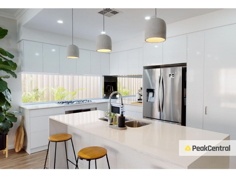 14 Starflower Grove, Beeliar WA 6164