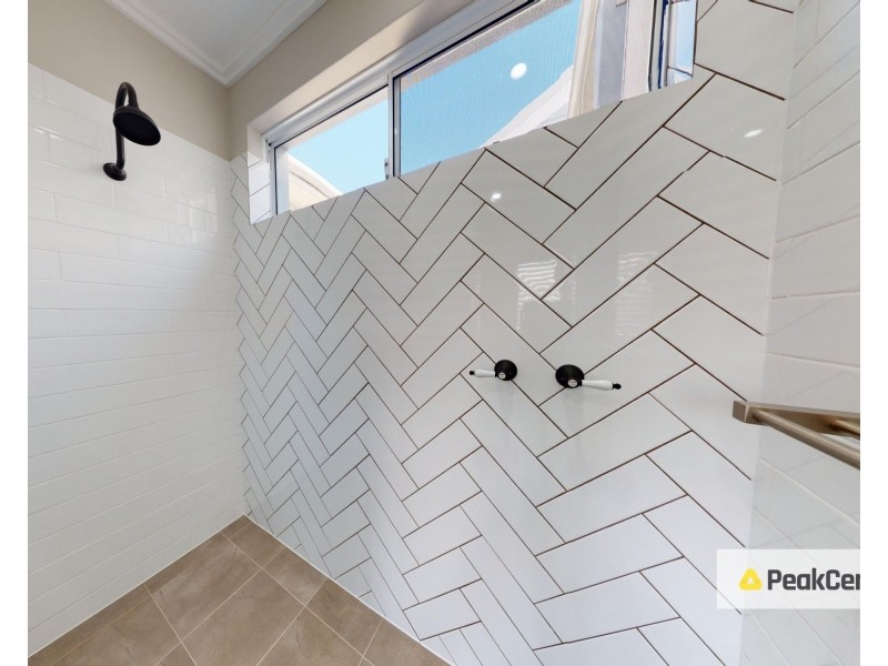 19 Scout Turn, North Coogee WA 6163