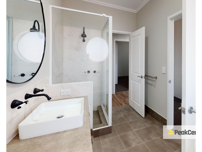 19 Scout Turn, North Coogee WA 6163