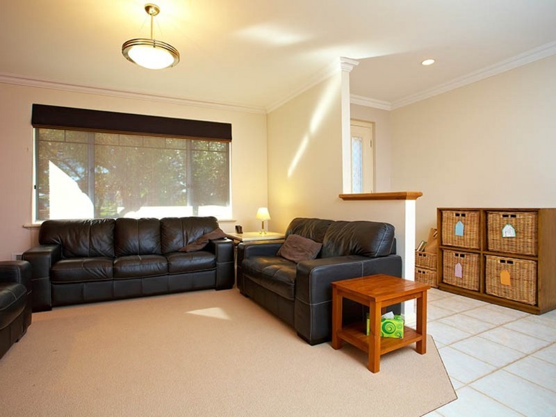 50A Lamond Street, Alfred Cove WA 6154